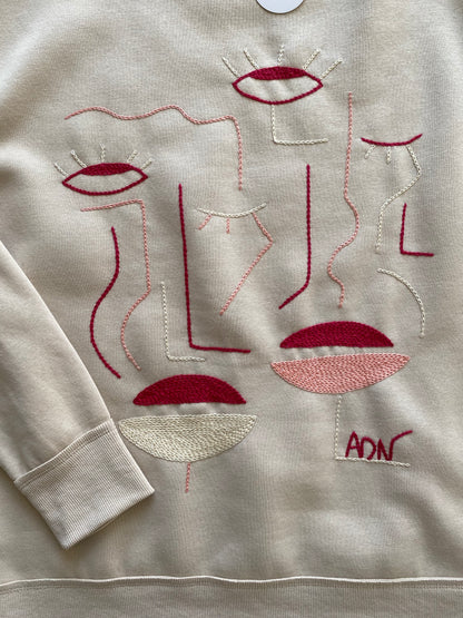FEMME - Sweat beige brodé rose