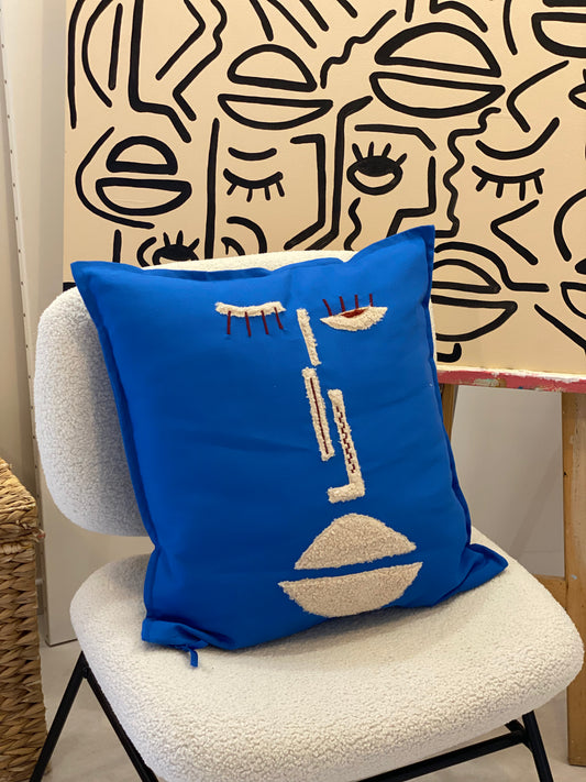 Coussin déco BLEU détails beige/ bordeaux