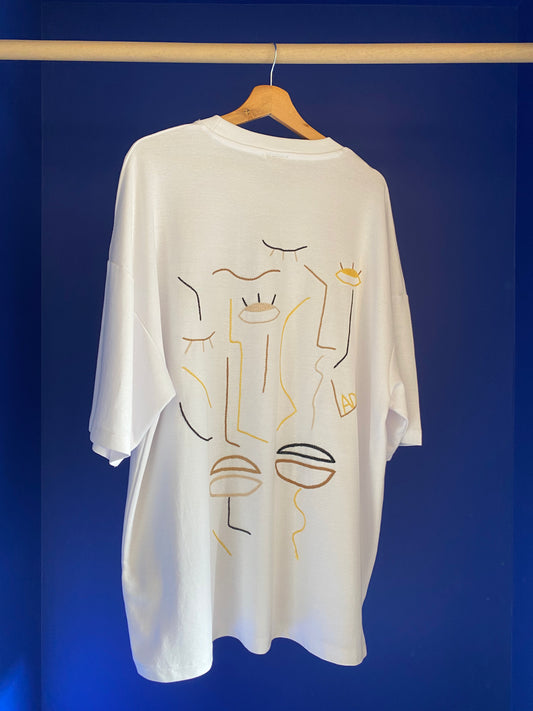 HOMME - t-shirt blanc broderies noir/marron/jaune