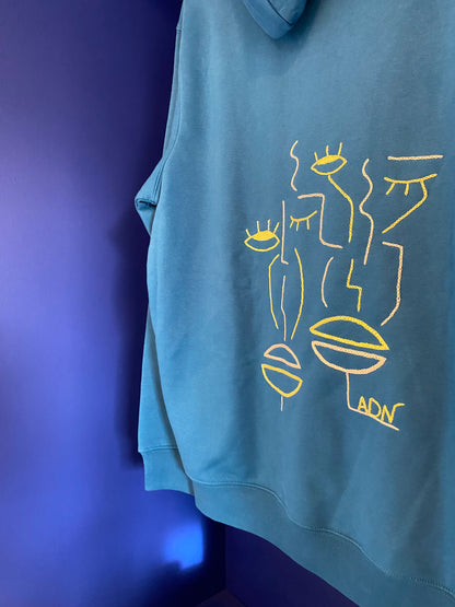 Sweat homme bleu broderies jaune/beige