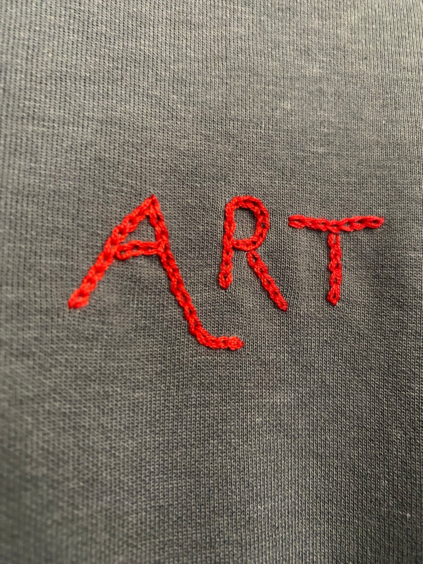 FEMME - T-shirt bleu gris brodé rouge